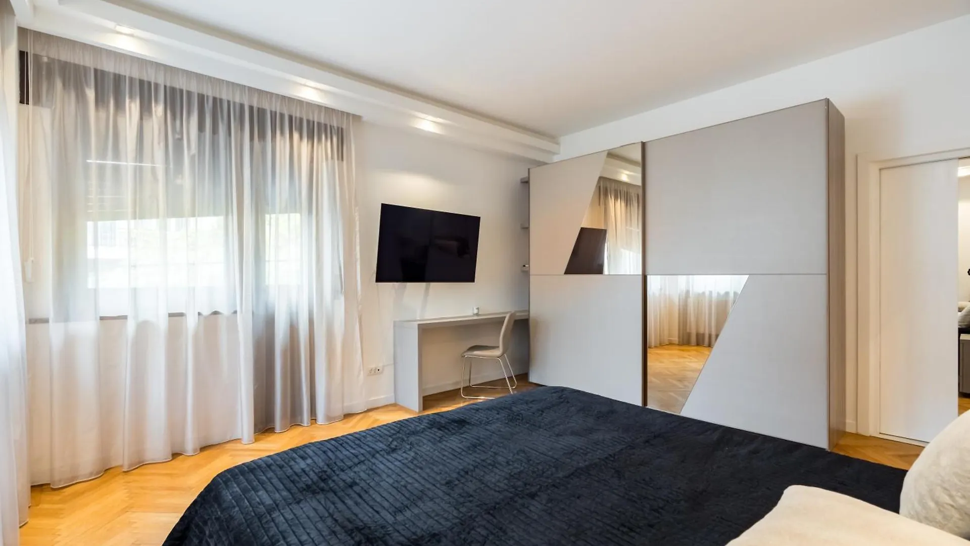 Esop - Elegant 2Br Apartment In Dorobanti Bukareszt